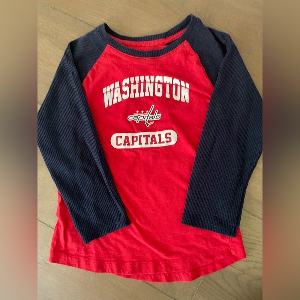 Washington Capitals Kids Raglan 3/4 Shirt - Red and Blue, Size 6